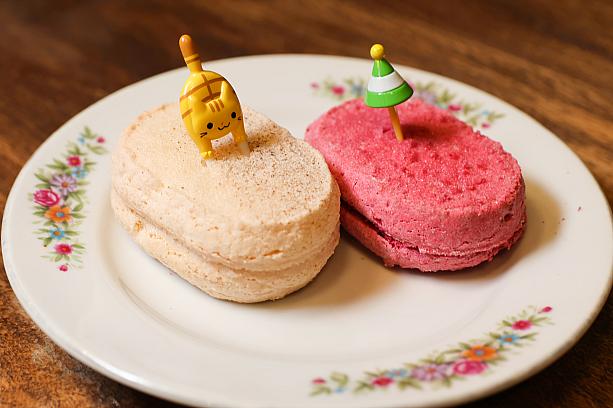 ダックワースは1つ80元。ピーナッツ、バラ＆黒ゴマ、抹茶、ウイスキー龍眼など多彩な味わいです。