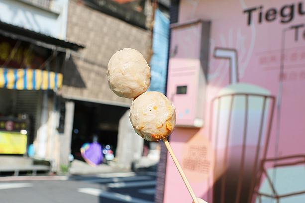 「黑輪(おれん)」とは台湾語でおでんのこと。お察しの通り日本語のおでんが語源です。