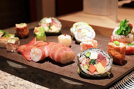 台湾ローカルはもちろん、在台日本人にも人気なのが、日本料理ビュッフェの<b>「欣葉日本料理」</b>と<b>「NAGOMI」</b>。後者は1ランク上の高級和食となっています。何でもかんても食べ放題！(写真はNAGOMI)