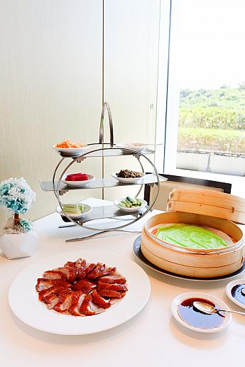 【台湾美食】「ローストグース」って食べたことありますか？5つ星ホテル・コートヤード バイ マリオット台北内のレストラン「ムーンライト広東料理(粵亮廣式料理）」で食べてみました！ ムーンライト広東料理 粵亮廣式料理 コートヤードバイマリオット台北 台北六福萬怡酒店 COURTYARDTaipeibyMarriott コートヤード台北 広東料理 飲茶 点心 MarriottBonvoy CourtyardByMarriottTaipei CourtyardTaipei 神仙乾坤燒鵝 ローストグース アクセス便利駅近く
