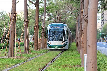 高雄LRT(画像：林森in台湾)