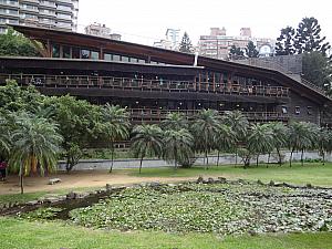 エコの図書館「台北市立図書館北投分館」