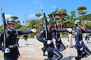 衛兵さんのカッコよさに思わずシャッターを切りたくなる！