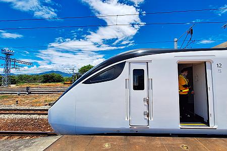 台北駅7:30発の台鉄408車次で台東駅へ