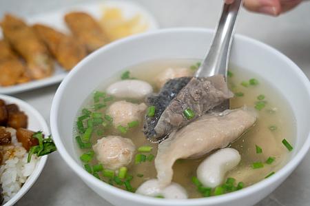 さまざまな食感が楽しめる綜合湯