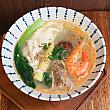 なんだかおなかも空いてきちゃったので、これまた台南らしい「鍋燒意麵-經典原味110元」もオーダーしてみました。台南ではよく食べられるどこにでもある煮込み麺ですが、ここのは彩がきれい～！しかもおいしい～！