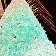【台北クリスマス】信義区のクリスマスといえば「新光三越」の雪降るクリスマスツリー！20ｍ越えのビックなクリスマスツリーです 台湾クリスマス 台北クリスマス 新光三越 クリスマスツリー 信義区 アイスランド フォトスポット 雪降る 定番 JanineRewell ユールラッズ YuleLadsサンタクロース