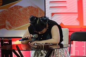 リアクションもばっちり！渡辺さんも、おいしすぎて崩れ落ちていました(笑)
