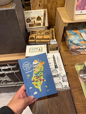 【台湾旅行】台湾各地の記念スタンプを収集するなら「台灣印象集章冊(台湾スタンプ帳)」がおすすめ！ スタンプ帳 裏写りしない 台湾モチーフ 台湾旅行 思い出作り 無印おすすめ