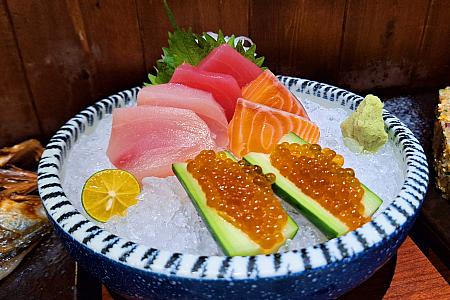 「鮮魚8品(刺身の盛り合わせ)390元」