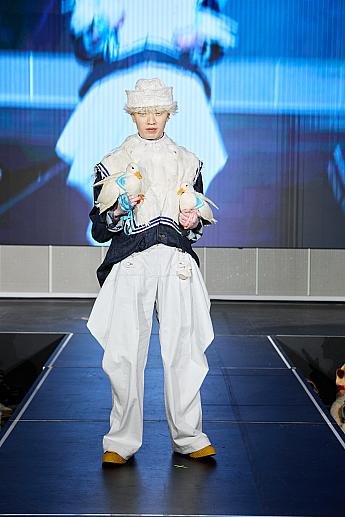 臺北時裝週 Taipei Fashion Weekの開催期間は年々短くなっているものの、各ブランドのデザイン力や表現力は、どんどんパワフルになっているように感じます。今後の台湾デザイナーたちの活躍も目が離せません！！<br>画像提供：JUST IN XX