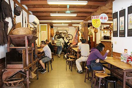 ノスタルジックな店内でレトロなかき氷を