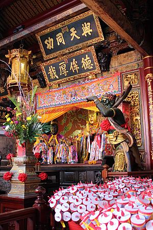 台南なら観光もグルメも！
