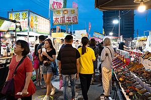台南一のスケール！台南花園夜市