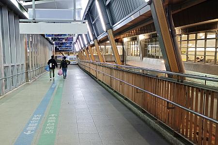 足下の緑ラインを辿れば台鉄「沙崙」駅方面へ
