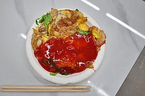蝦仁煎(エビのオムレツ)80元　