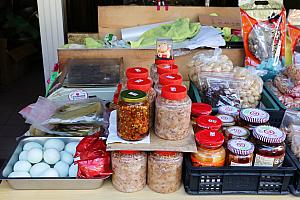 客家料理を家で再現できる干し物系や調味料系は売れ筋商品かな？