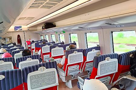普悠瑪號の車内はこんな感じ！