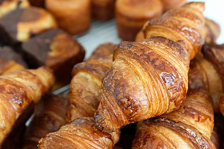 【台北グルメ】台北市立美術館内にフレンチビストロ「Bonami」＆カフェ「Rolling Dough」が6/6に新しくオープン！ Bonami RollingDough 北美館 台北市立美術館 MMHG 台北グルメ 台湾グルメ 台北旅行 台湾旅行 台北観光 台湾観光 フレンチ クロワッサン ピスタチオ話題店