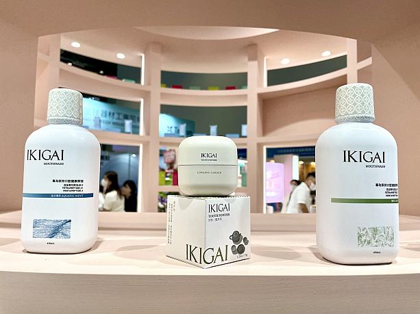 IKIGAI漱口水(うがい薬)は海洋薄荷と薄荷の2種。日頃からうがい薬を使い慣れていないナビにとっては、ちょっぴり刺激的な薄荷風味でしたが口を濯いだ後はかなりの清涼感でスッキリ！