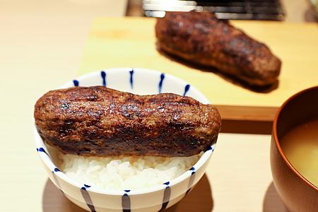 注目は数量限定＆売り切れ御免の<b>和牛ハンバーグ定食(WAGYU和牛漢堡排定食)590元</b>です。1つ140gのハンバーグが2つ付き♡他支店では夕方までに売り切れてしまうことが多いそうですよ。食べたい人はランチを目指して～！