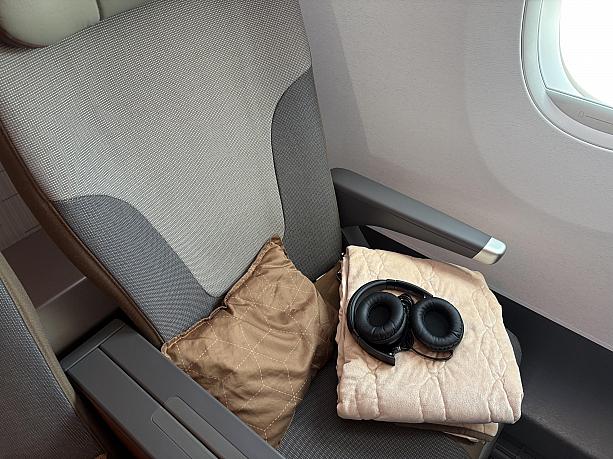 スターラックス航空、初めて乗りましたが、サービスの質も高くて、CAさんもとっても親切。