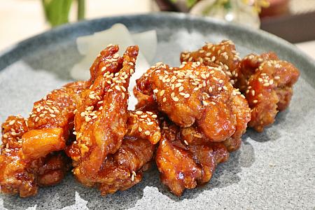 韓国風はちみつフライドチキン(韓式蜂蜜炸雞)