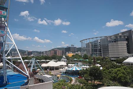 兒童新樂園は、体験した2つのほかにも、日本の遊園地でもおなじみのアトラクションが揃っています。いずれも子どもに合わせた設計で、大人にも必要以上に体に負担がかからないようになっているのが特徴です。親子での思い出づくりにいかがでしょうか？