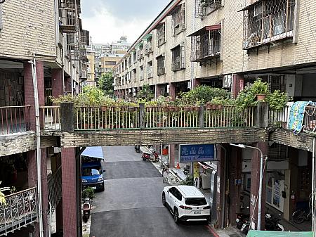 【台北観光】台湾の日常が映える！思わずシャッターを切りたくなる、萬華区の撮影スポットたち♪ 萬華 華江整宅社区 華江整宅 和平青草園 藤井風 有生之年 ドラマロケ地 ロケ地 PVロケ地 台湾旅行 台北旅行 映えスポット SNS映え インスタ映え 映え 写真スポット撮影スポット