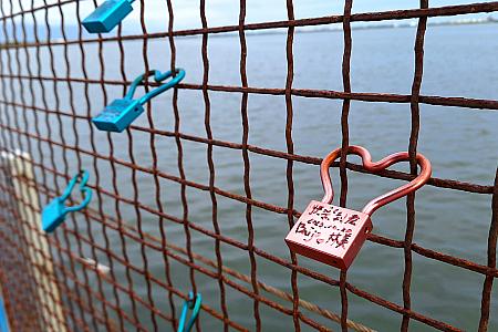 【台湾カフェ】台湾初の海に浮かぶ教会「海上教堂咖啡 Maritime Building café 」でフォトジェ体験♡ 屏東 東港 大鵬湾 海上教堂咖啡 MaritimeBuildingCafe 絶景カフェ フォトジェニックスポット 大鵬湾国際レジャー特区 大鵬灣國際休閒特區 海の上のカフェ 台湾観光 台湾旅行 台湾カフェ 屏東観光 屏東旅行屏東カフェ
