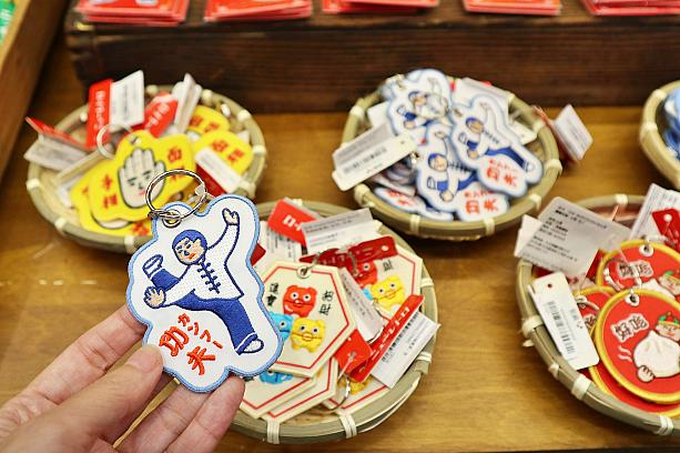 コラボグッズ以外にも、おすすめしたい商品がいっぱい！ナビも大好きな「HIGHTIDE」ではニューレトロシリーズの新商品を台湾先行販売。台湾モチーフを組み込んだデザインが素敵です。