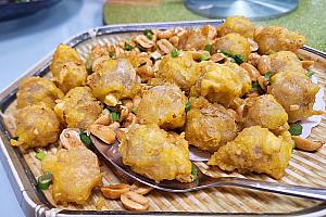 海鮮料理が充実しているレストランで昼食を！みんな大満足でペロリと平らげました