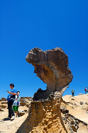【台湾旅行】台湾の人気観光スポット「九份」「十分」「野柳地質公園」を1日で巡るならJJチャーターがおすすめ！ 九份 十分 野柳地質公園 JJ チャーター 台湾チャーター 台湾旅行 台湾観光 人気スポット 親子旅三世代旅行