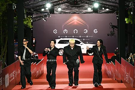 黄色い歓声が飛び交っていた「TRASH」は、このたび4度目となるノミネート！受賞に向けた意気込みが感じられました‼