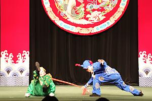 【台北観光】「タイペイ・アイ(臺北戯棚 Taipei EYE）」で台湾の伝統芸能「歌仔戲」を観よう！大人も子供も大満足の文化体験を！ タイペイ・アイ 臺北戯棚 TaipeiEYE 歌仔戲 台湾オペラ 台湾文化 台湾伝統芸能 台湾旅行 台湾観光 台北旅行 台北観光観劇