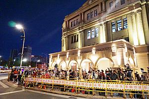 北門廣場。人気は郵便局前！