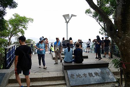 劍潭山觀景平台は台北の街と一緒に撮影できますよ～！