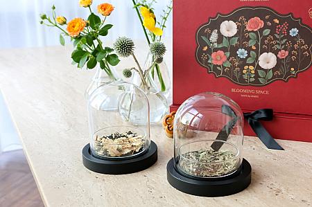 【台湾人気店コラボ】食品EC「TASTE by MMHG」×お花屋さん「CNFLOWER」がタッグを組んだ中秋節の月餅ギフト発売中！ 中秋節 月餅 TastebyMMHG CNFlower CNSalon 台北土産 台湾土産 季節限定 台北観光 台湾観光 台北旅行台湾旅行