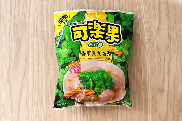 最後は最近発見した「可樂果香菜貢丸湯」。エンドウ豆のスナック菓子「可楽果」の新しい味なのかな？と予想しています。