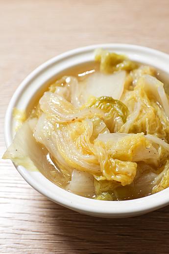 白菜の煮込み、白菜滷(50元)は台湾小吃の定番中の定番。ナビもみんなも大好きです♡