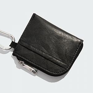 バッグにつけると便利奏者ない？