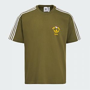 「adidas Originals 雞排系列撞色T恤(カーキ)」1,690元