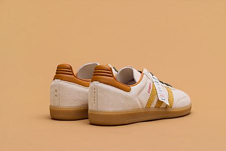 かかとの色合いがおいしそう♡
