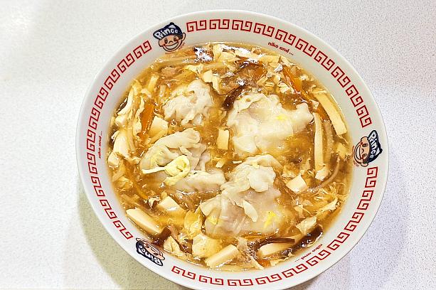 そして……もうこれは中秋節とは関係ないのですが、中秋節休み前に大好きな「福大」へ行ったら、「中秋節快樂～」って酸辣湯とワンタンをおすそ分けしてくれました！笑 メニューには載ってない裏メニュー的なものなんですが、これがおいしい～♡次はこれを頼めたらいいなぁ！<