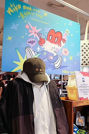 ファッション雑貨もフードコラボも、ここ台湾でしか出会えません！「niko and...TAIPEI旗艦店」の8周年を記念した特別コラボアイテムを探しに、ぜひお店へ出かけてみては。楽しい気分になれますよ～！