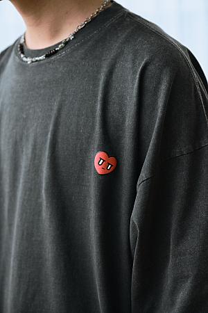 KURT聯名水洗愛心刺繡長袖T恤上衣 | 象牙白／炭灰 |M／L | 1990元