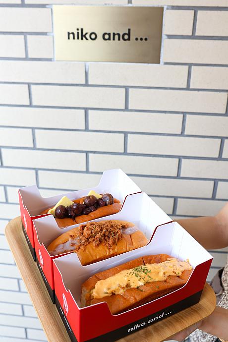 台中発の人気ミルクブレッド店「BUN BUN 棒棒」との、味覚のコラボレーションも見逃せません。店名の「棒棒(Bàng Bàng)」は、中国語で「すごくいい！最高！」という意味。\n外はサクッと香ばしいパン生地、そして中にはたっぷりのフィリング————この「2つのBun(棒)」を届けたいという想いが込められているんです♡\n\nコラボメニューは「niko and...TAIPEI旗艦店」と「niko and...三井LaLaport南港店」にて、10/2〜11/9の期間限定発売となります。