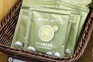 台湾と言えばのお茶もいろいろ～！ベーシックから進化系まで揃います。
