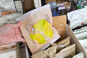 花生糖や台東のオレンジを使ったお菓子、台湾茶とおからで作ったお菓子などなど……