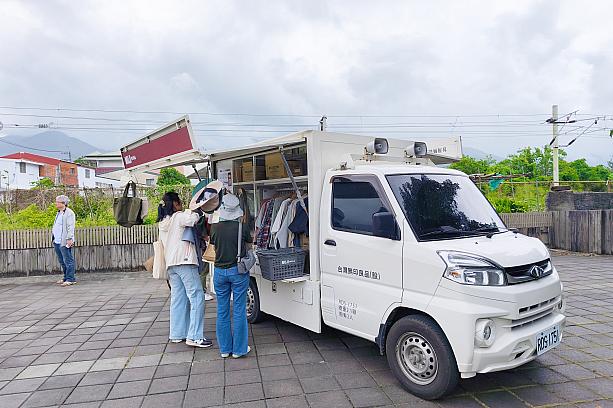 洋服も売っていたのにはびっくり！